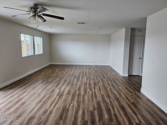 5th image of 44640 Driftwood St #44640