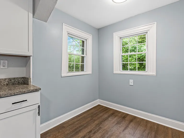 6005 Medlin Heights Rd — Photo 15