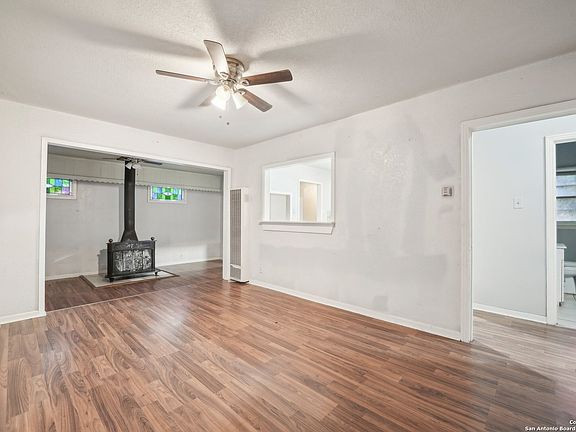 5th image of 127 MIAMI DR