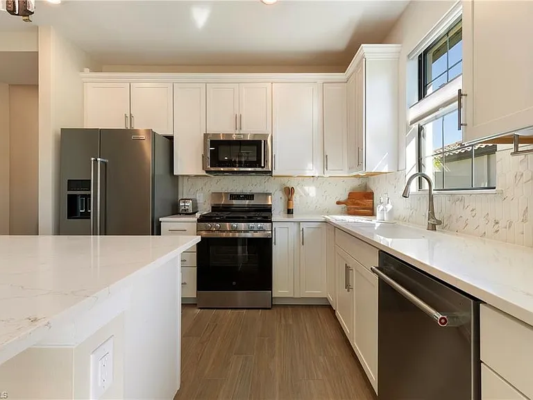 11929 Sacra Pl — Photo 7