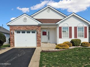 5 Tonbridge Court, Toms River, NJ