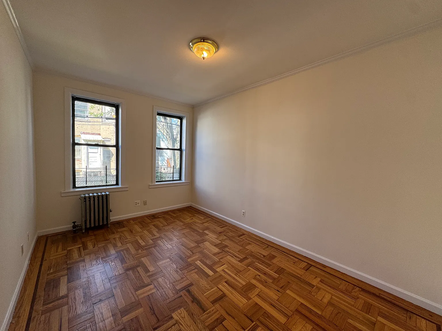 1 bed, $1,892 — Photo 3