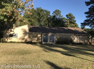 400B Fawn Trl, Longview, TX 75604