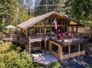 17951 S Raccoon Ct, Coeur D Alene, ID 83814