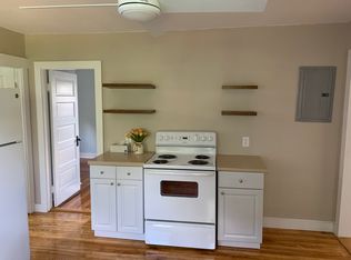 109 Casey St FLOOR 2, Norwood, MA 02062