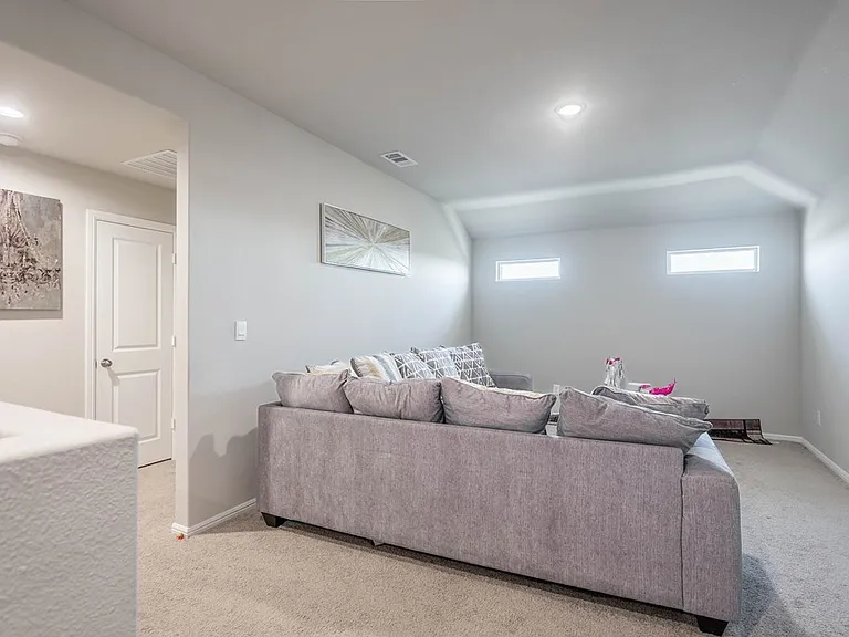 7608 Orange Blossom Rd — Photo 23