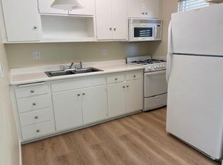1040 Wass St APT A, Tustin, CA 92780