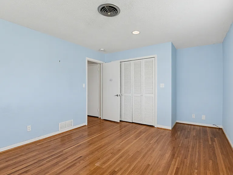124 Atwood Ln — Photo 37