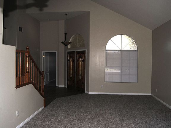 5th image of 10101 Saint Albans Ave