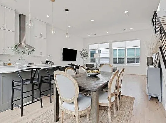 5915 Lindell Ave #103 — Photo 20