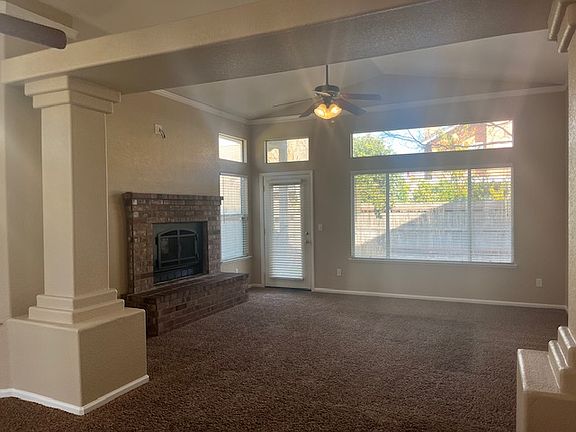 3rd image of 2615 Candlewood Dr