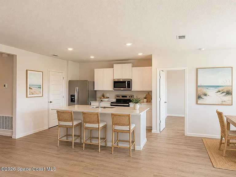 1513 Garabaldi Cir SE — Photo 3