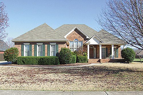 1st image of 205 Wildflower Ct