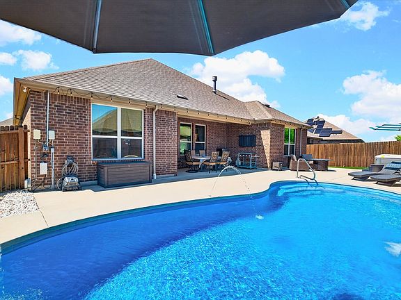 2nd image of 2816 Permian Rd