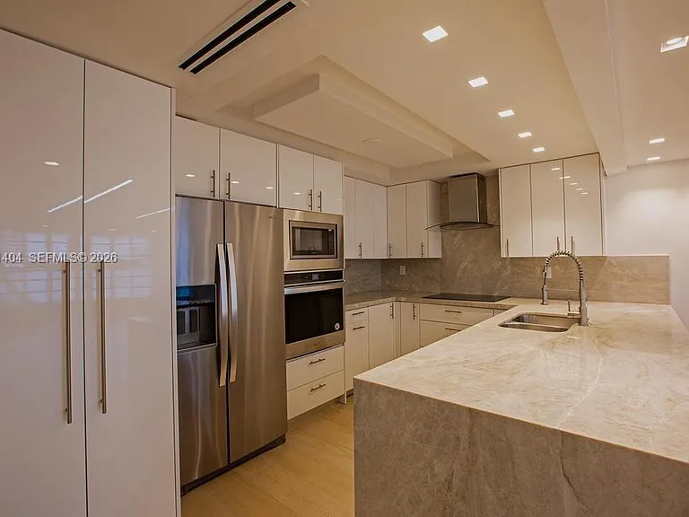 1302 NE 191st St #A114 — Photo 14