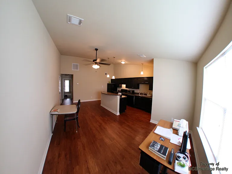 701 Gaytha Cir — Photo 4