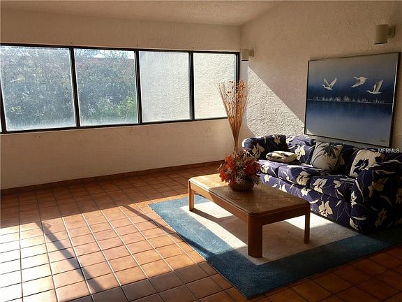 4th image of 2593 Countryside Blvd #7311