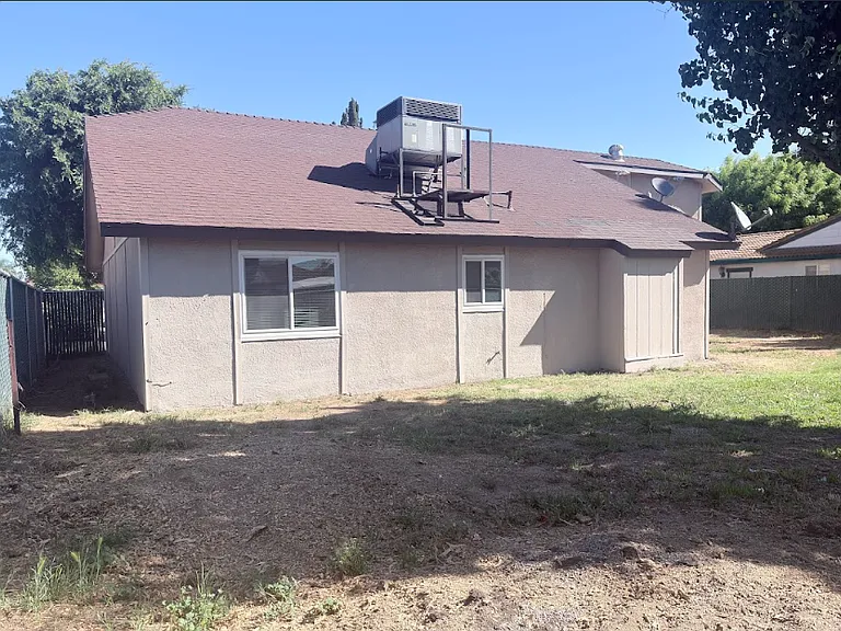 27226 San Jose Ave — Photo 21