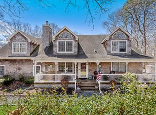 799 Mill Rd, Riverhead, NY 11901