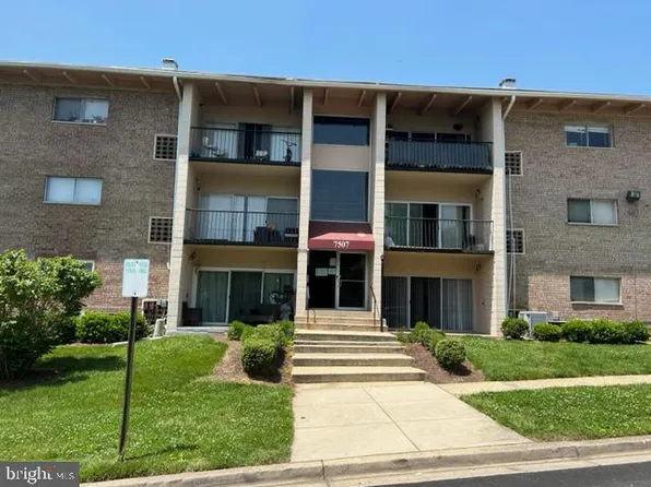 7507 Riverdale Rd APT 2049, New Carrollton, MD 20784