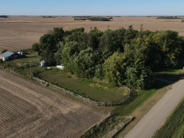13848 210th Ave, New Richland, MN 56072