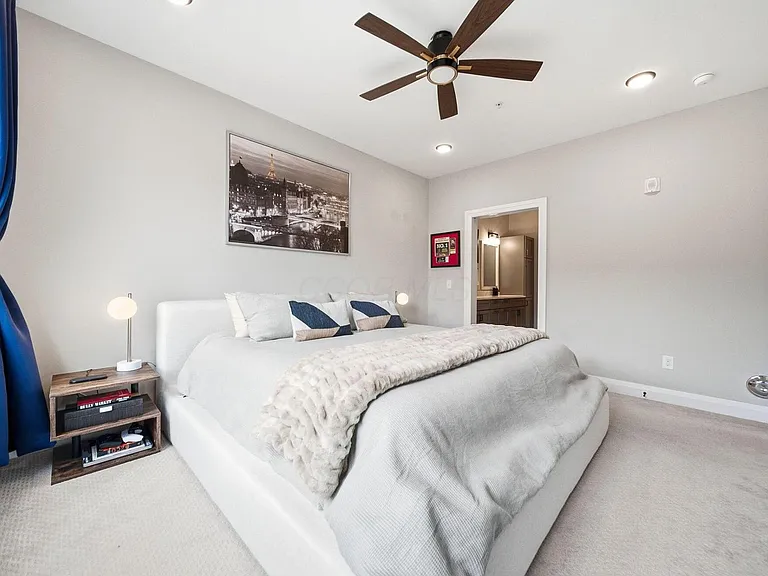 751 N 6th St #205 — Photo 17