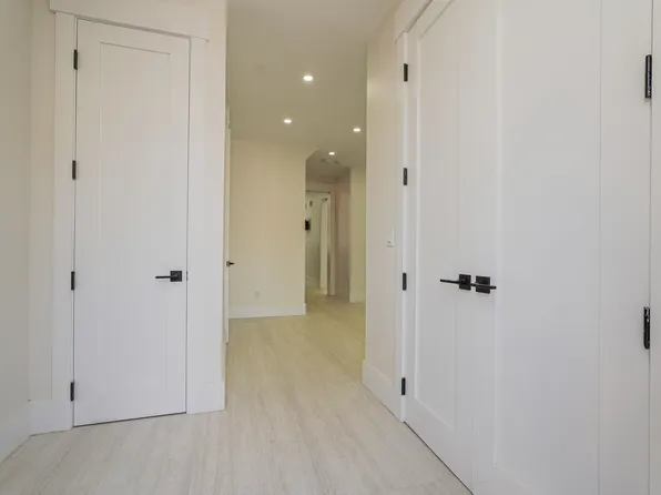 1753 East 21st Street image 3 of 49