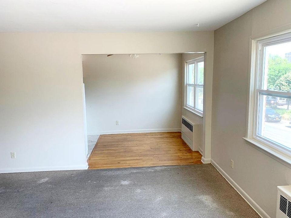 2nd image of 10869 51st Ave Floor 2