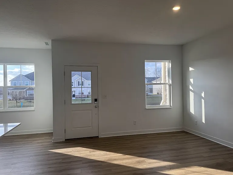 2147 Mildred Rd — Photo 17
