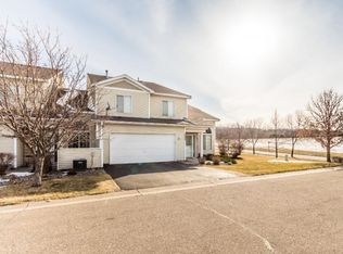 1906 Magnolia Pl, Hudson, WI 54016