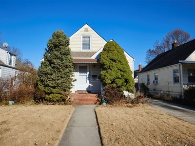 76-13 266th Street, New Hyde Park, NY, 11040