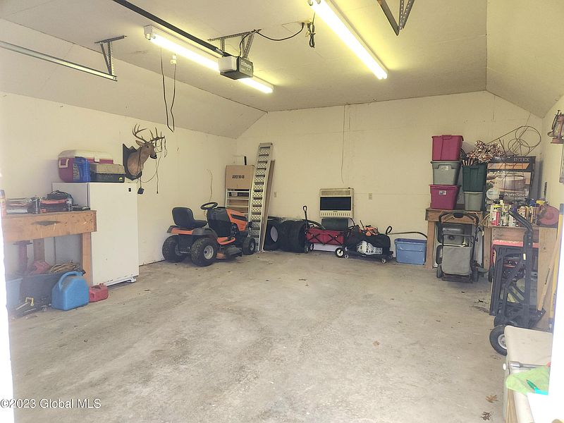 4th image of 63 Brainard Road