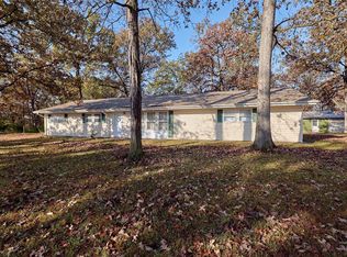 75 Jewel Dr, Winfield, MO