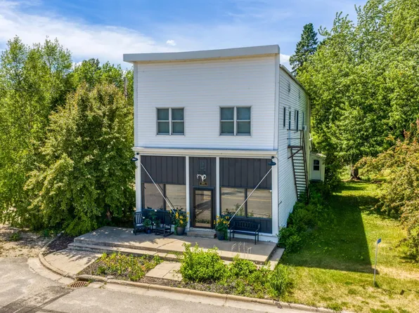 11517 Woodland Ave, Mizpah, MN 56660