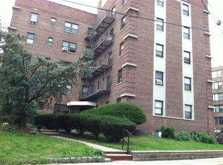 20 Woodcliff Ave, North Bergen, NJ 07047