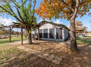 18543 Allen Ranch Rd, Eustace, TX 75124