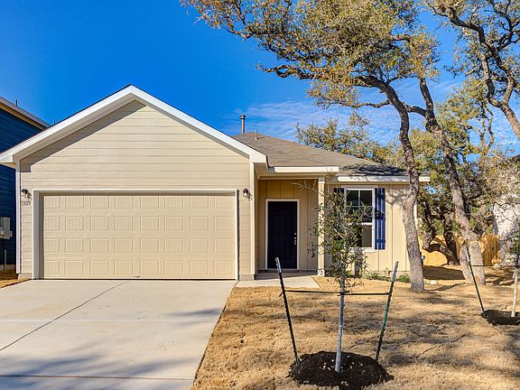3rd image of 13119 Sendero Roble