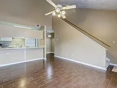 301 S Lipona Rd — Photo 3