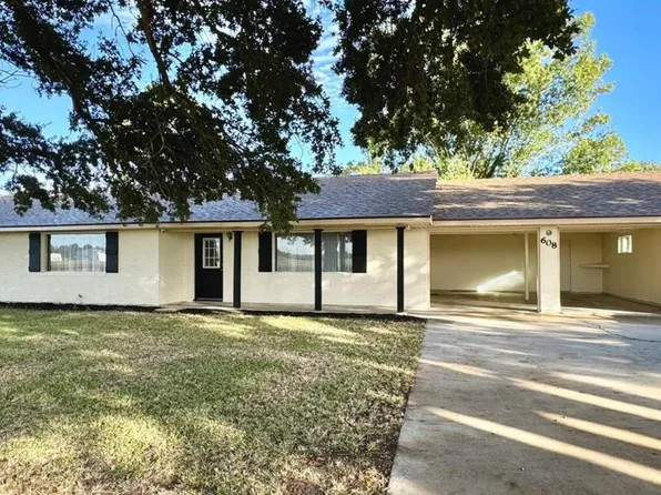 608 W Miller Ave, Iowa, LA 70647