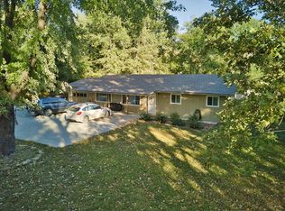 16880 Ebel Rd, Wamego, KS 66547