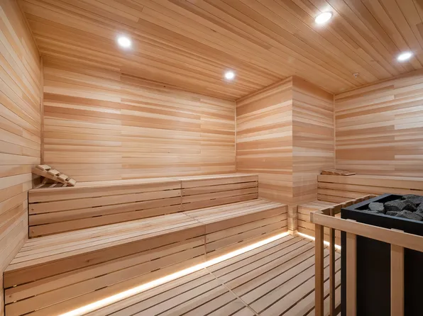 12 Rockwell Place image 24 of 29