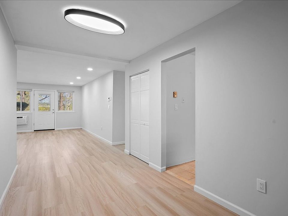 1st image of 312 Woodland Hills Rd