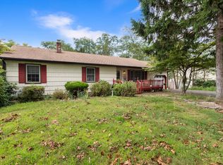 164 Smithburg Rd, Manalapan, NJ 07726