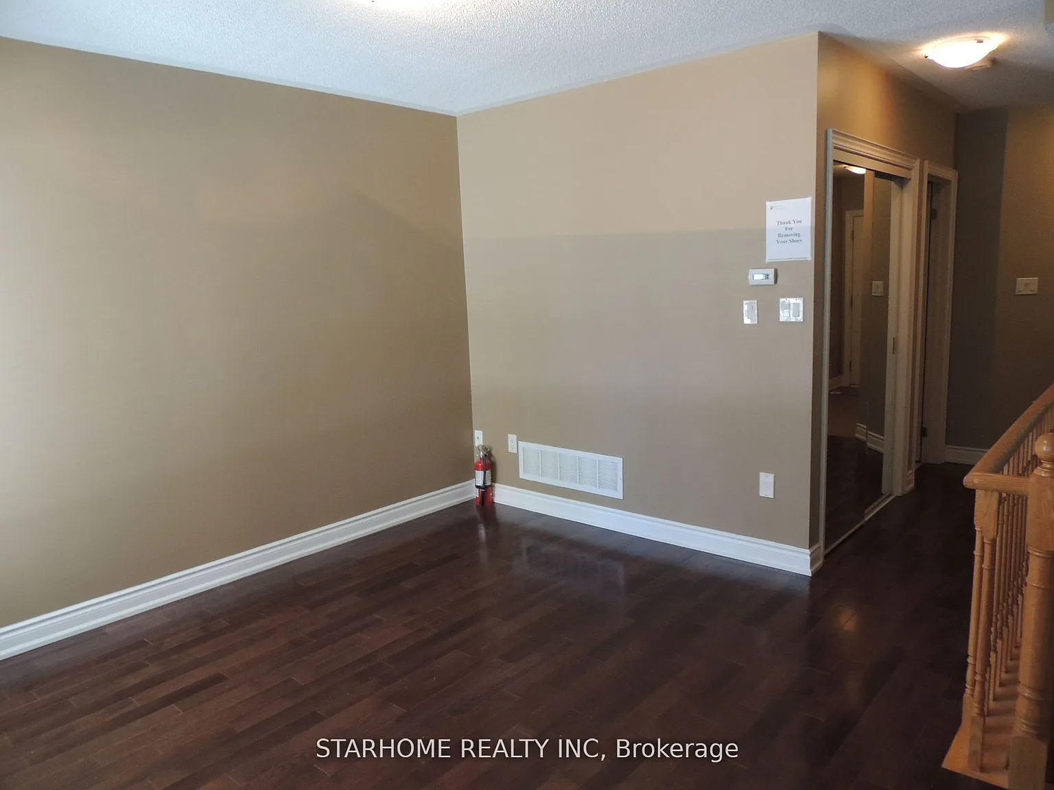3 bed, $3,300 — Photo 2