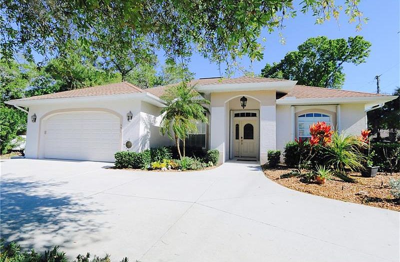 1st image of 151 Wisteria Rd