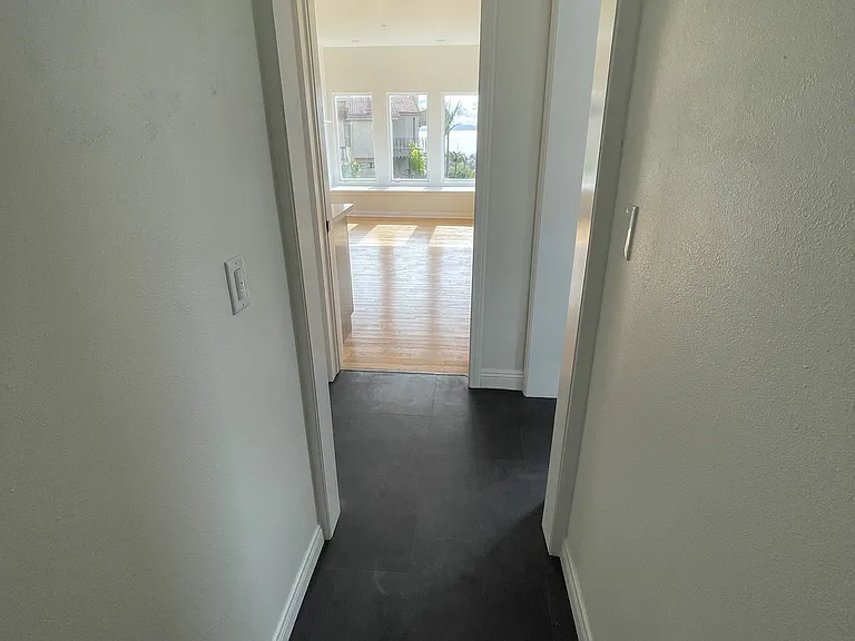 473 Lincoln Dr #B — Photo 7