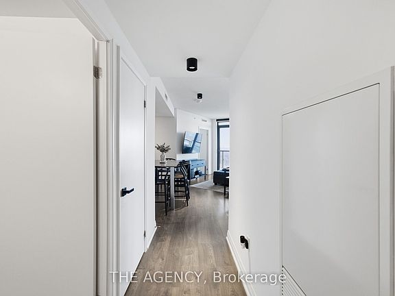 4th image of 30 Gibbs Rd #1907