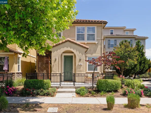 768 King Palm Ln, Brentwood, CA 94513
