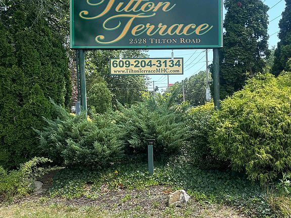 2nd image of 2528 Tilton Rd