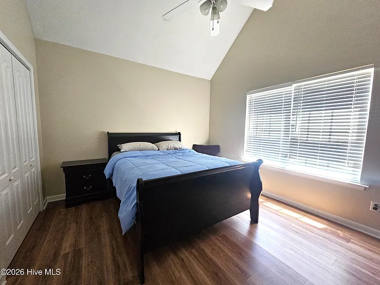 1413 Leigh Ct — Photo 14